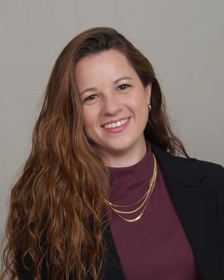 Headshot of Julie Natale