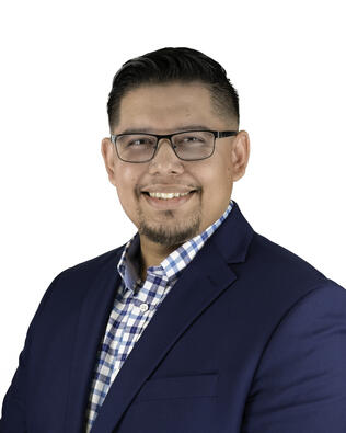Headshot of Juan Juarez