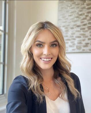 Headshot of Mia Baldini