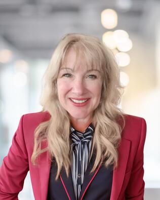 Headshot of Monica Fullmer