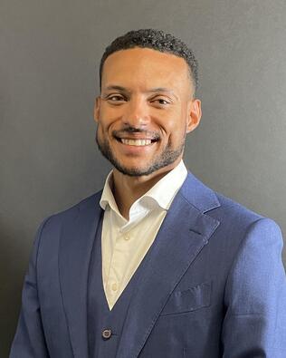 Headshot of Justin Gonzalez