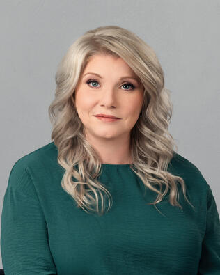 Headshot of Anna Harrell