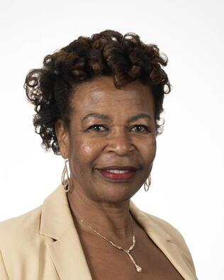 Headshot of Anne Dellimore