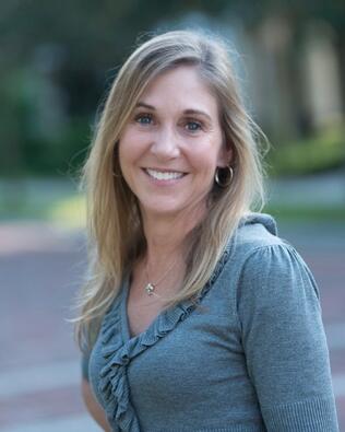 Headshot of Yvette Hogan