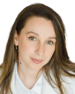 Headshot of Maria Pellejero Lozano