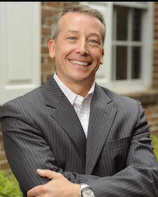 Headshot of Ryan Snyder