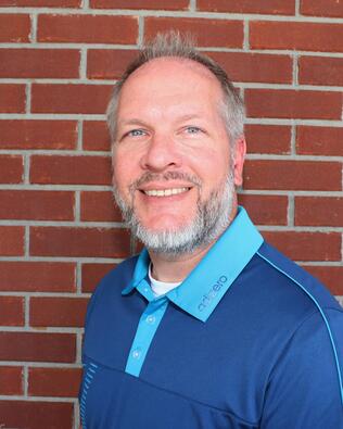 Headshot of Chris Kramer