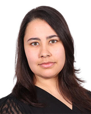 Headshot of Veronica Perez