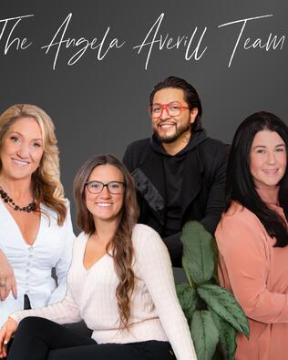 Headshot of Angela Averill Team
