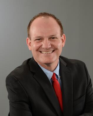 Headshot of Dwight Campbell