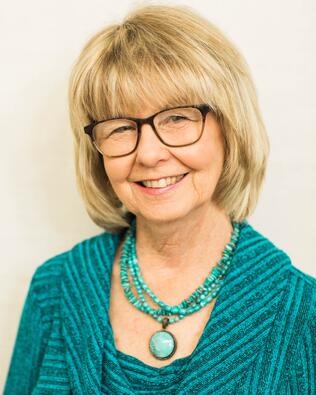 Headshot of Kathryn Carpenter