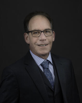 Headshot of Richard Whalen