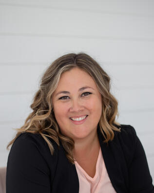 Headshot of Bryn McBride Smith