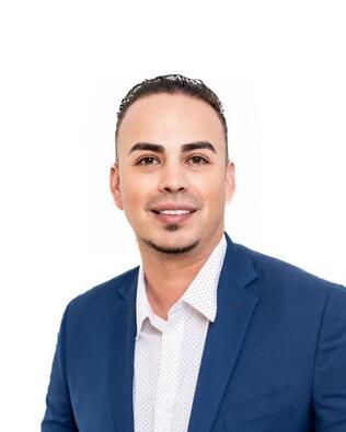 Headshot of Jorge Acuna