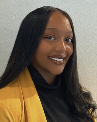 Headshot of Erica Stanton