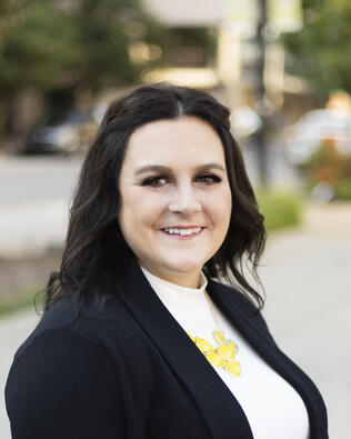 Headshot of Taylor Parker