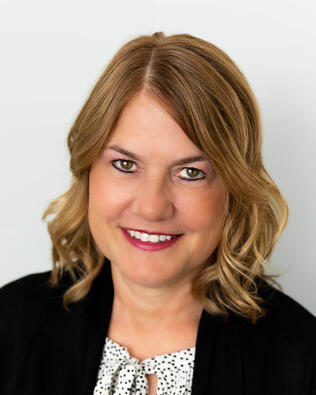 Headshot of MaryBeth Birchmeier
