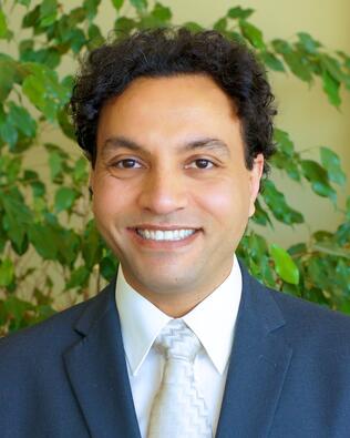 Headshot of Radi Mostafa
