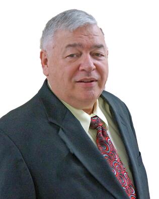 Headshot of Tommy Alphin