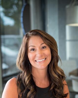 Headshot of Sunny Parker Properties