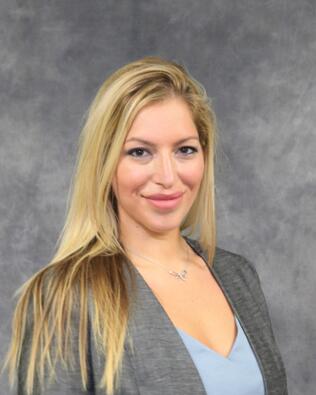 Headshot of Jessica Webb