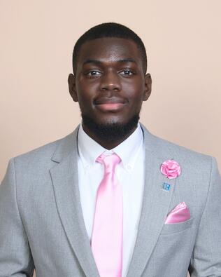 Headshot of Shawn Blount