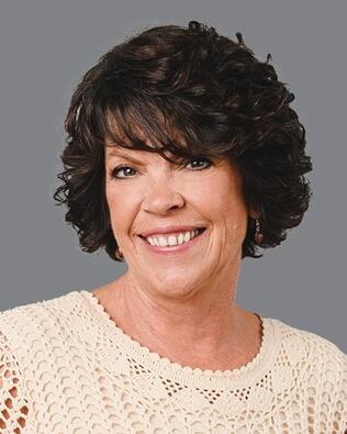 Headshot of Michele Vesel