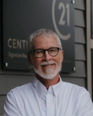 Headshot of Rob Wheeler