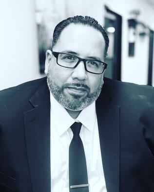 Headshot of Armani Amezcua