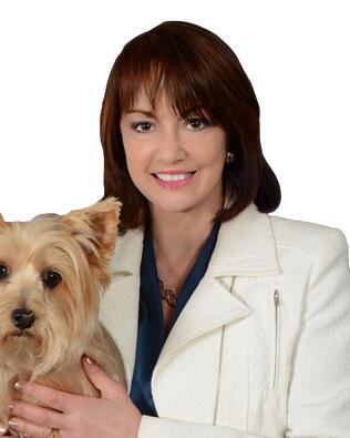 Headshot of Ann Wenitsky