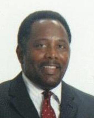 Headshot of Allen Lyons