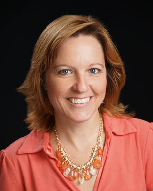 Headshot of Jeanie Baggett
