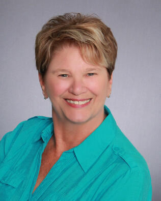 Headshot of Colleen Shriver