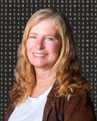 Headshot of Janie Harding