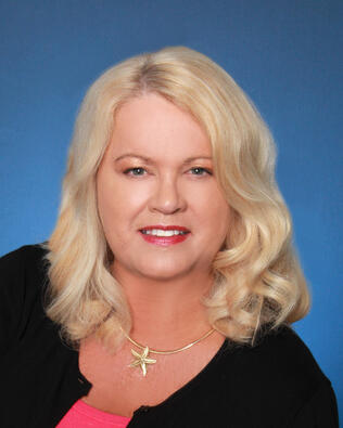 Headshot of Cheryl White