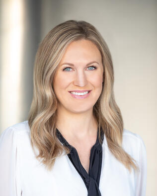 Headshot of Amberly Ward
