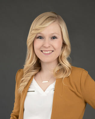Headshot of Jazmyn Schuchard