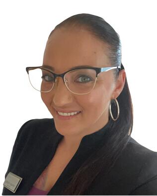 Headshot of Tiffany Powell