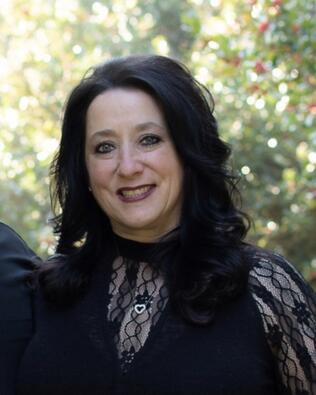 Headshot of Dana Brown