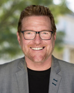 Headshot of Chris Gabriella