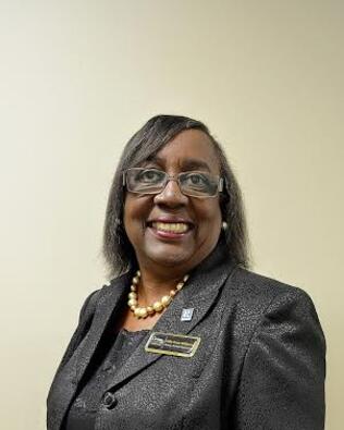 Headshot of Lillie LaVette Williams
