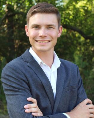 Headshot of Dakota Manning