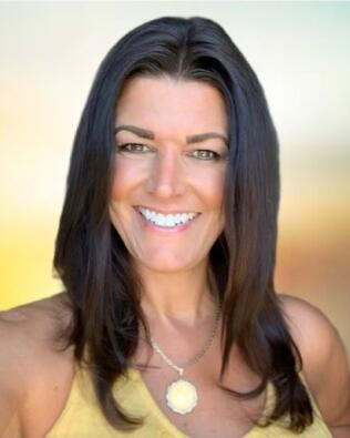 Headshot of Wendy Vaughn