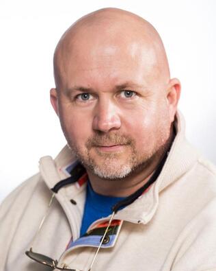 Headshot of Edward Adams