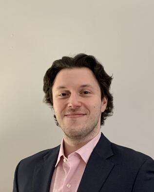 Headshot of Stephen Shabazian