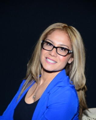 Headshot of Erika Ortuno