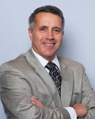 Headshot of Robert Geist
