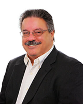 Headshot of John Smith Realtor