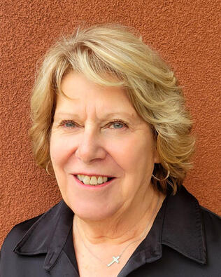 Headshot of Beverly Hamill