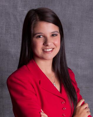 Headshot of Lindsey Koratich